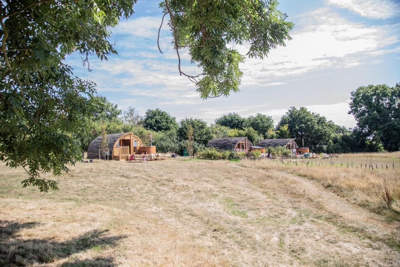 Barnhorn Glamping Villa Hooe Buitenkant foto