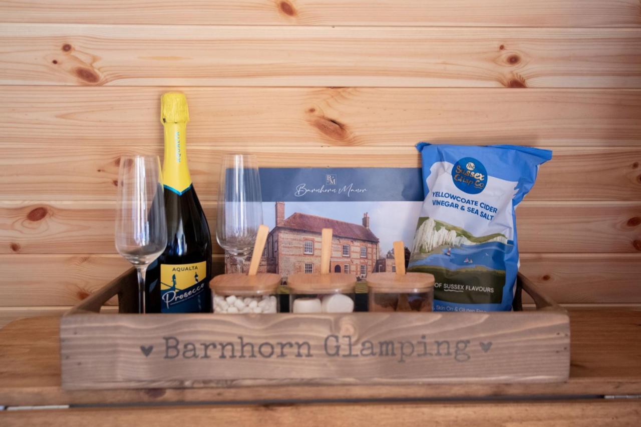 Barnhorn Glamping Villa Hooe Buitenkant foto